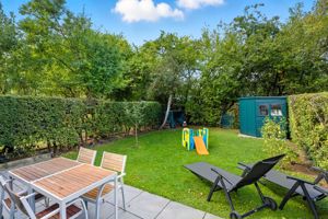 Photo 8- click for photo gallery